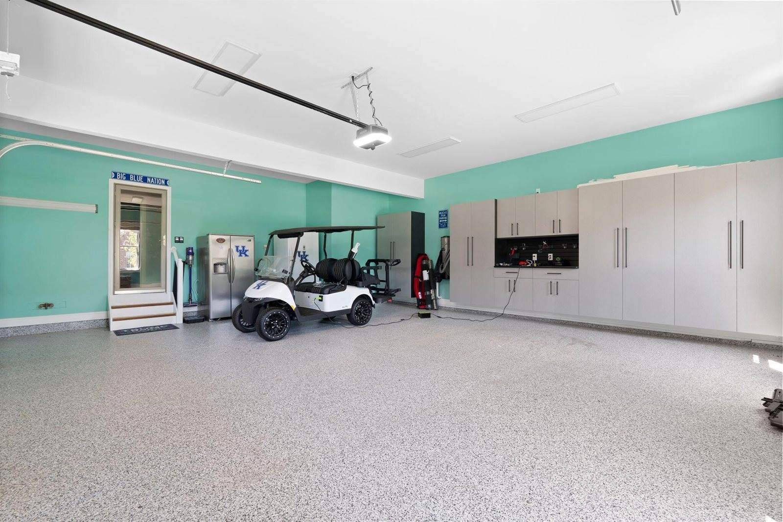 3853 Real Quiet Lane, Lexington, KY 40509