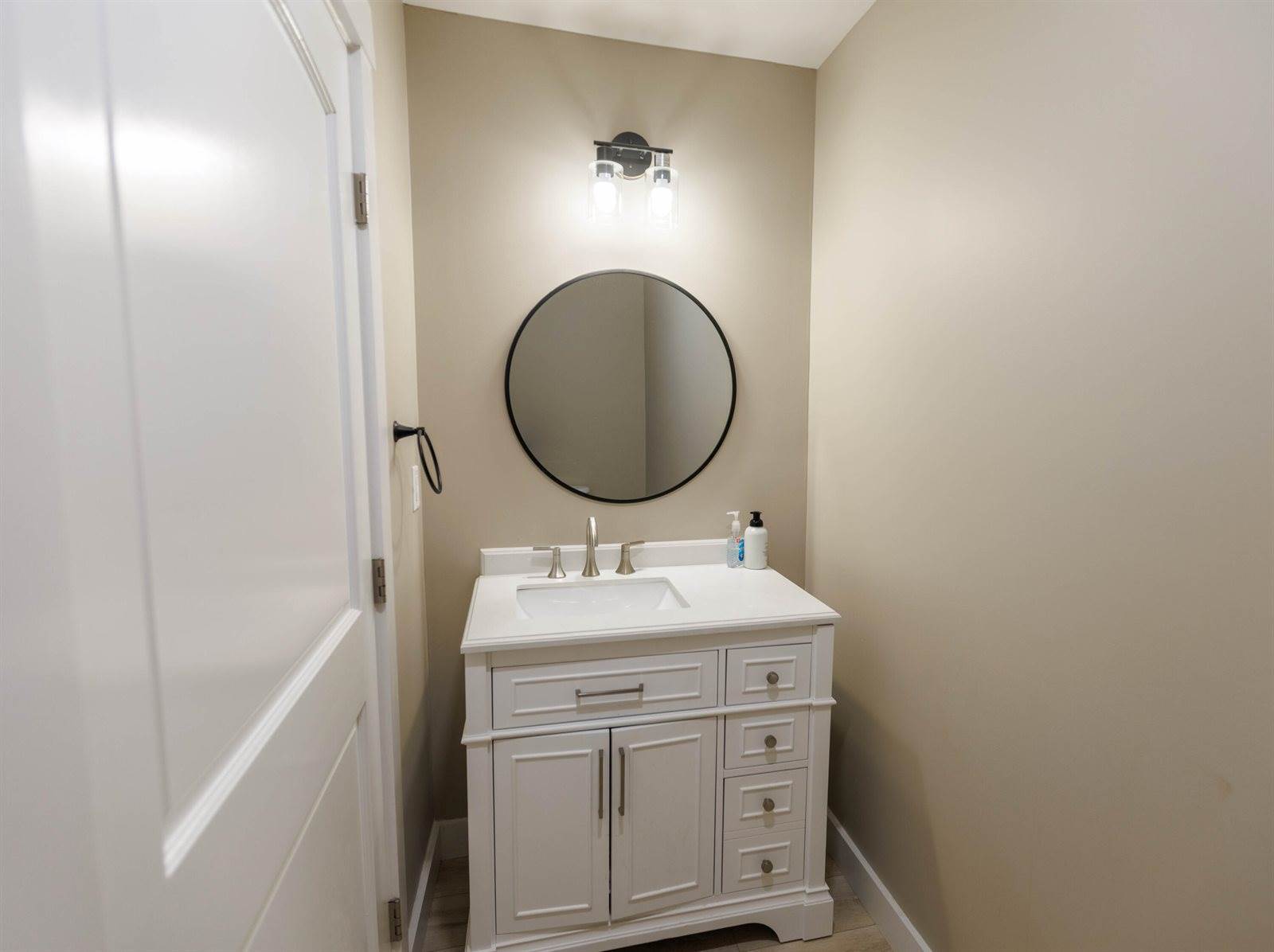 656 Hudson Hill Road, Hudson, ME 04449