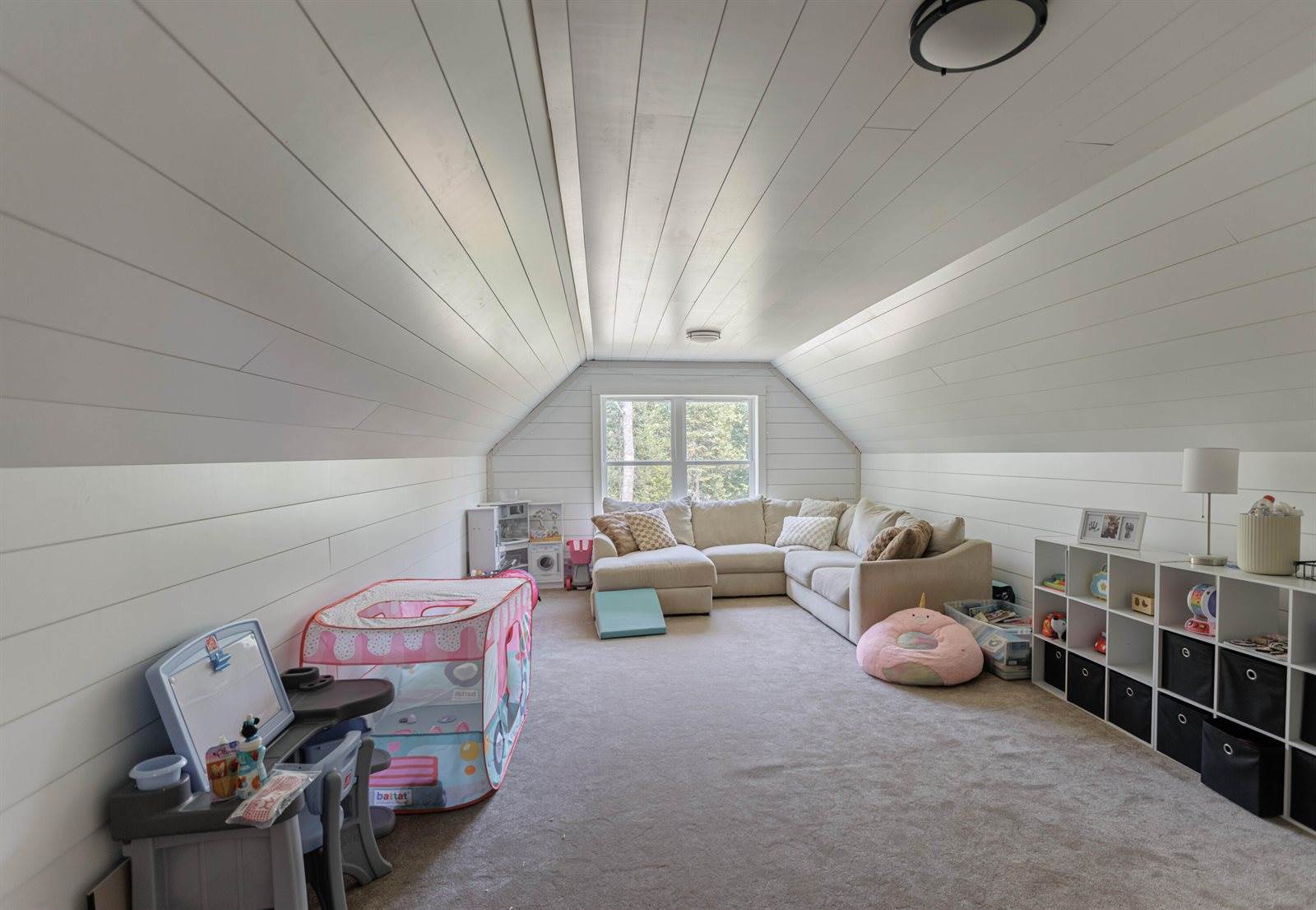 656 Hudson Hill Road, Hudson, ME 04449