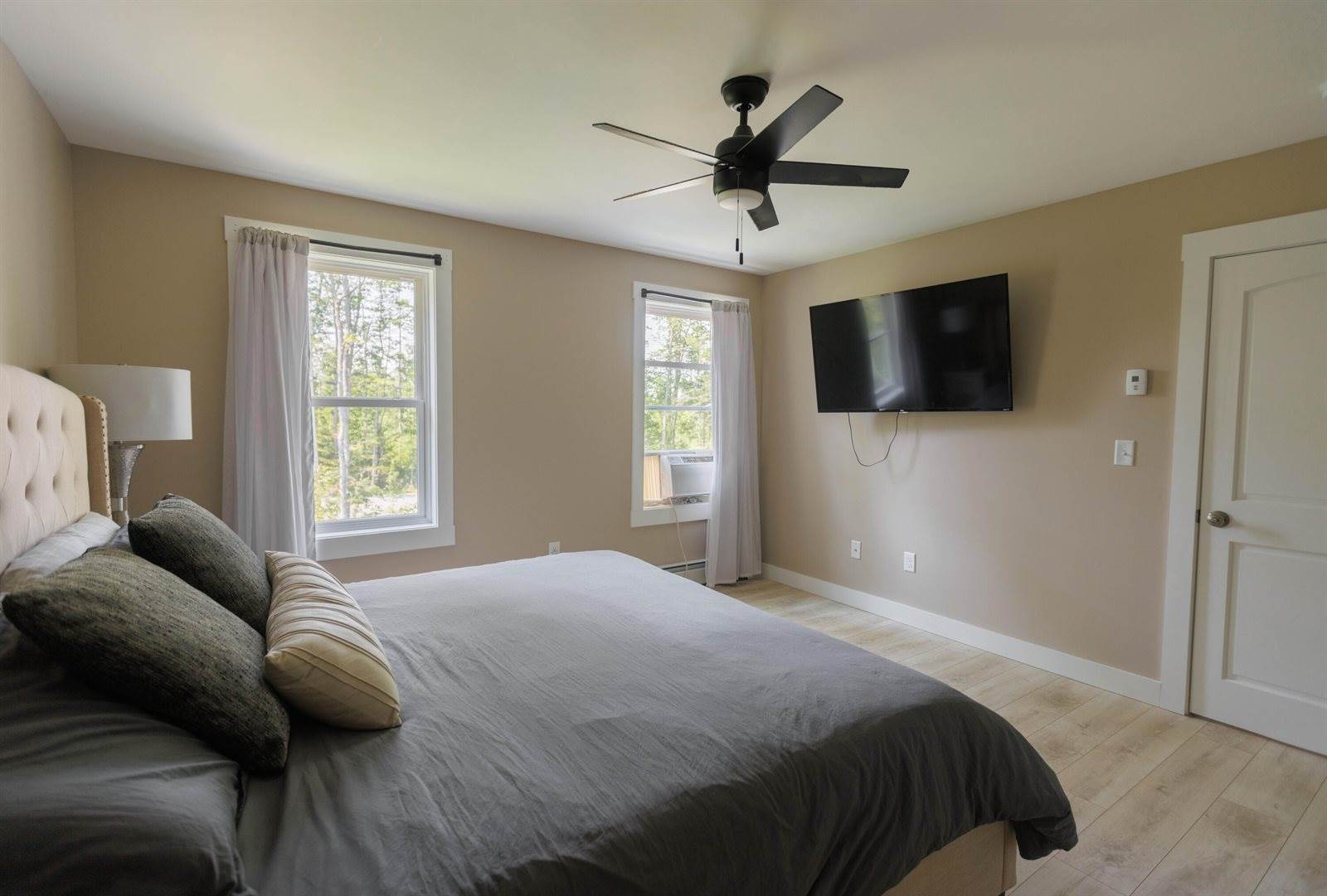 656 Hudson Hill Road, Hudson, ME 04449