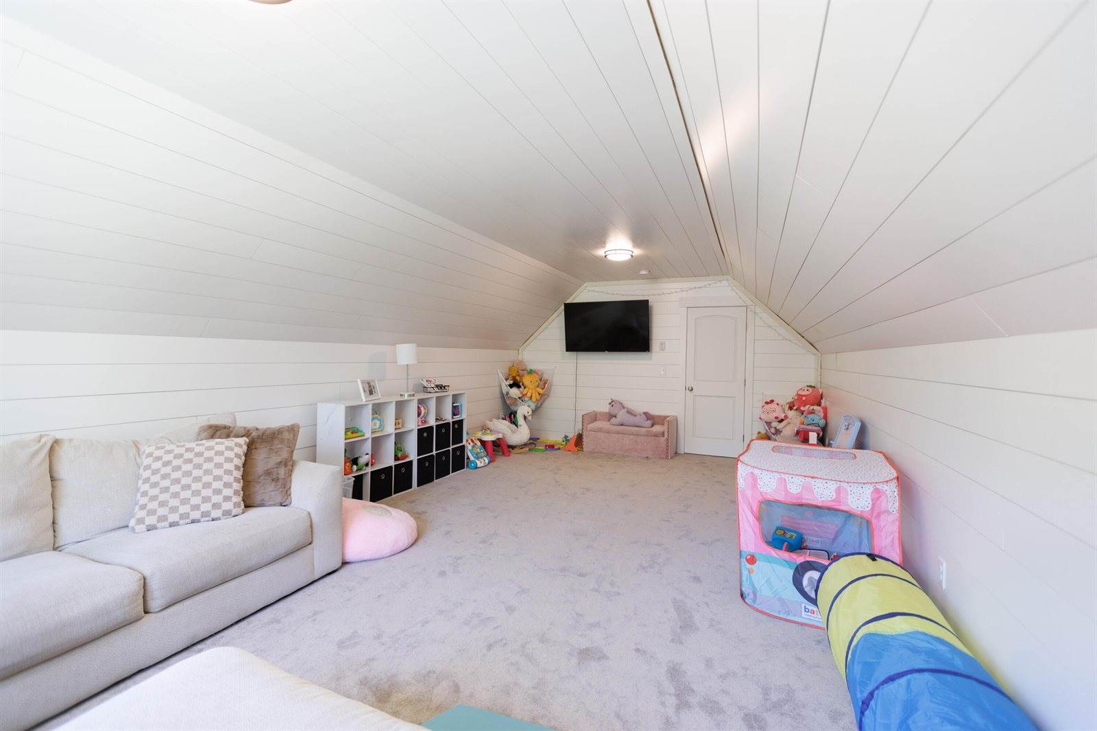 656 Hudson Hill Road, Hudson, ME 04449