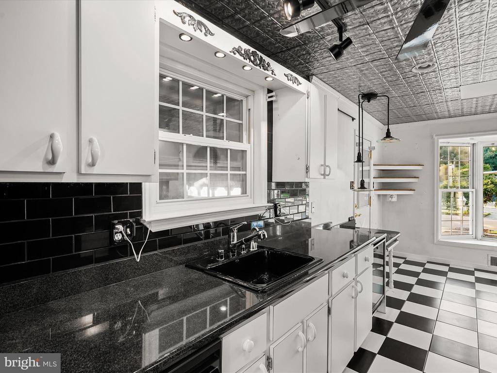 7605 Mccloud Court, Lorton, VA 22079