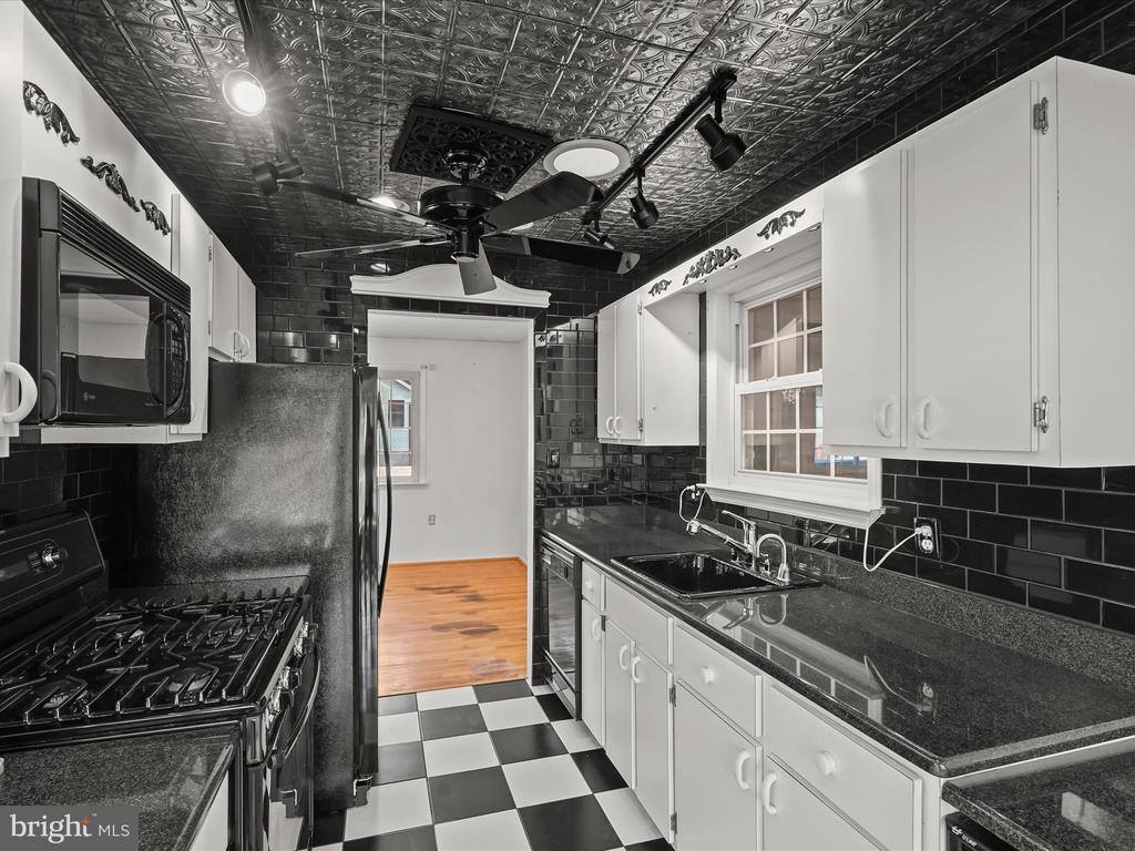 7605 Mccloud Court, Lorton, VA 22079