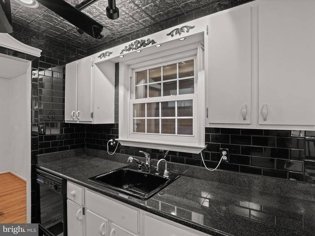 7605 Mccloud Court, Lorton, VA 22079