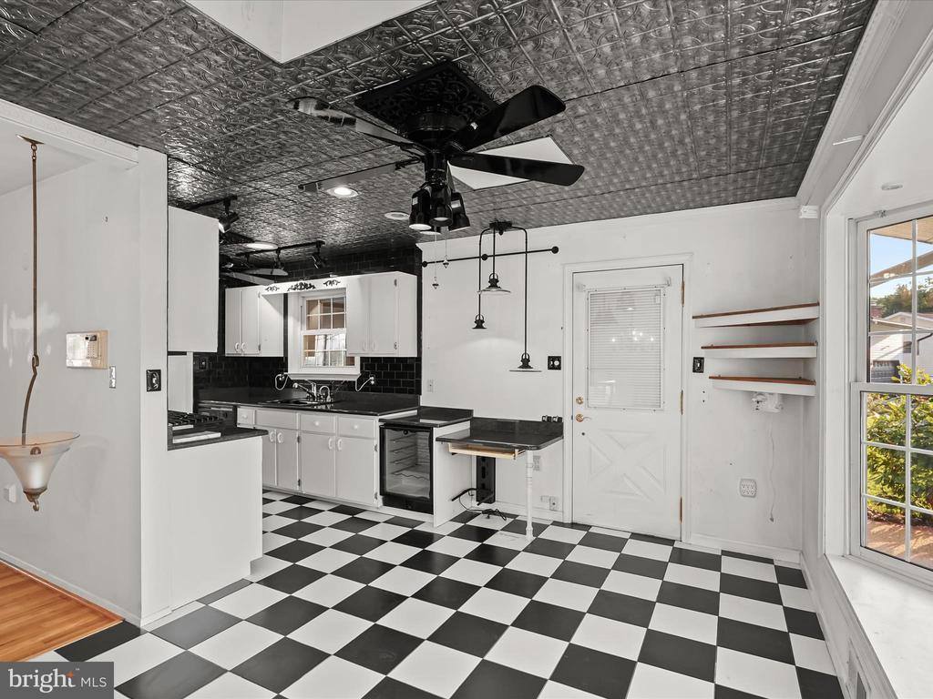 7605 Mccloud Court, Lorton, VA 22079