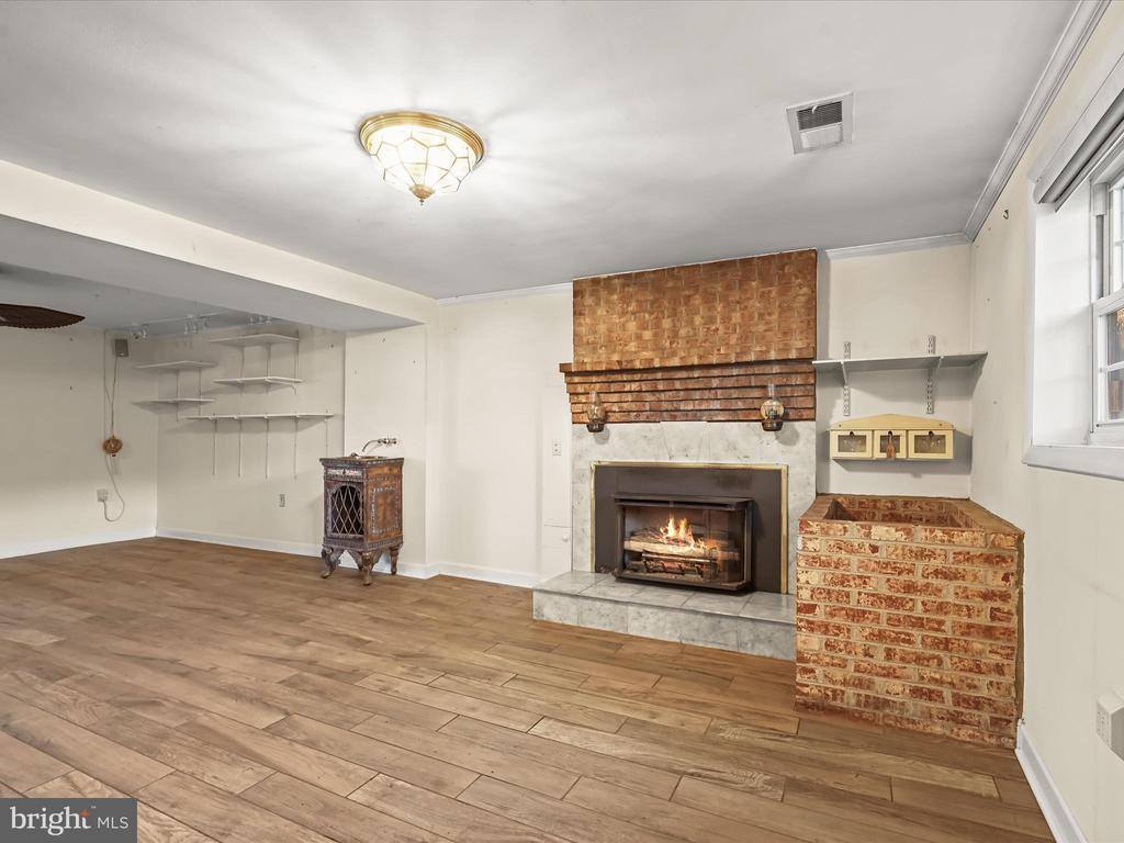 7605 Mccloud Court, Lorton, VA 22079