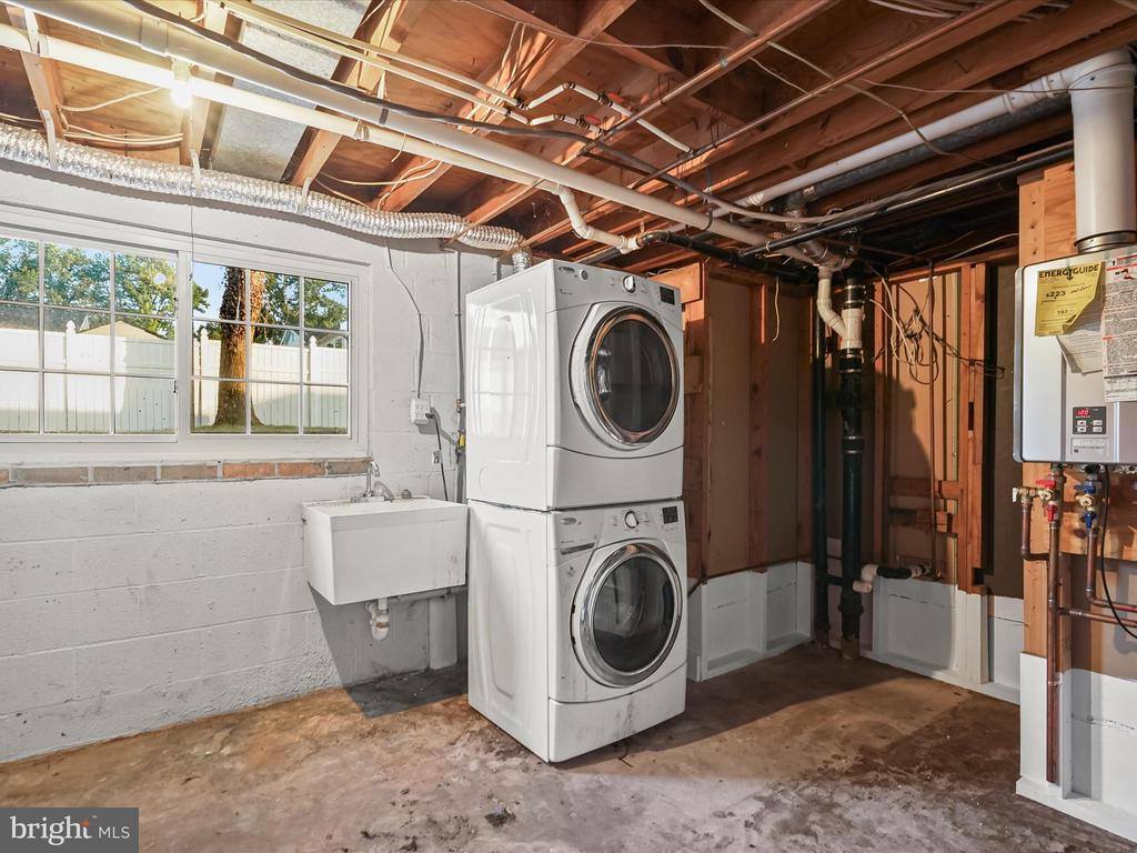 7605 Mccloud Court, Lorton, VA 22079