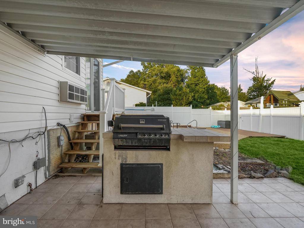 7605 Mccloud Court, Lorton, VA 22079