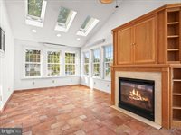 7605 Mccloud Court, Lorton, VA 22079