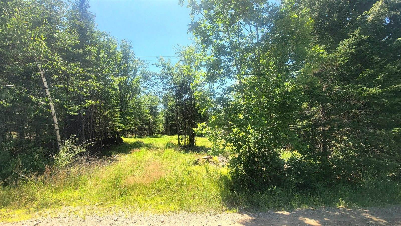 000 Day Road, Garland, ME 04939