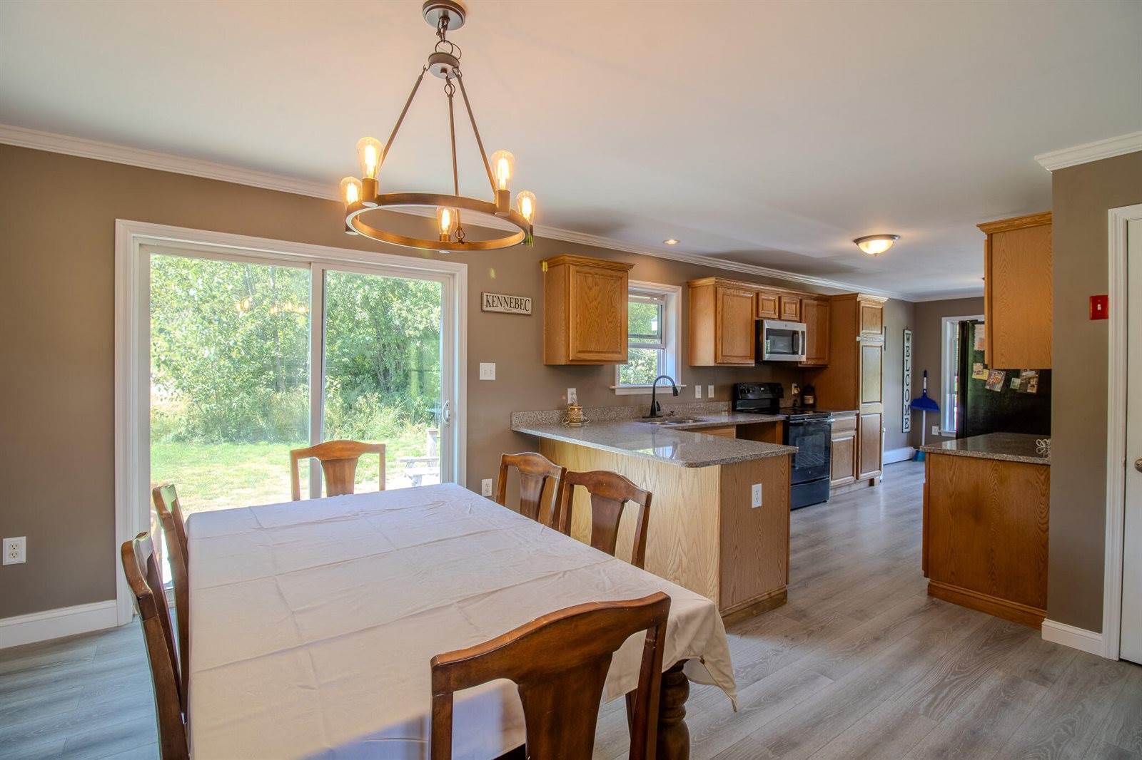 4 Hooper Lane, Machias, ME 04654