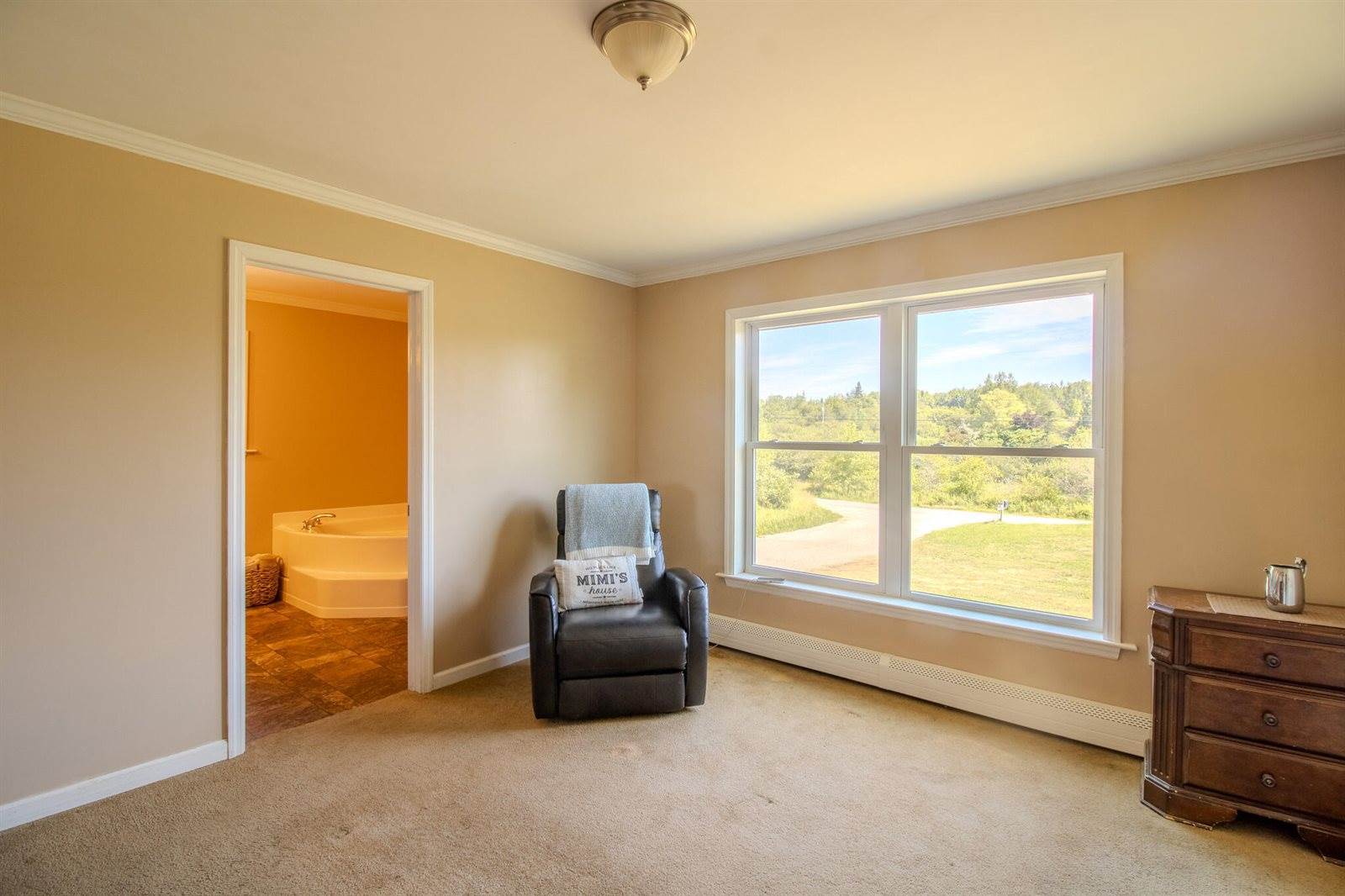 4 Hooper Lane, Machias, ME 04654