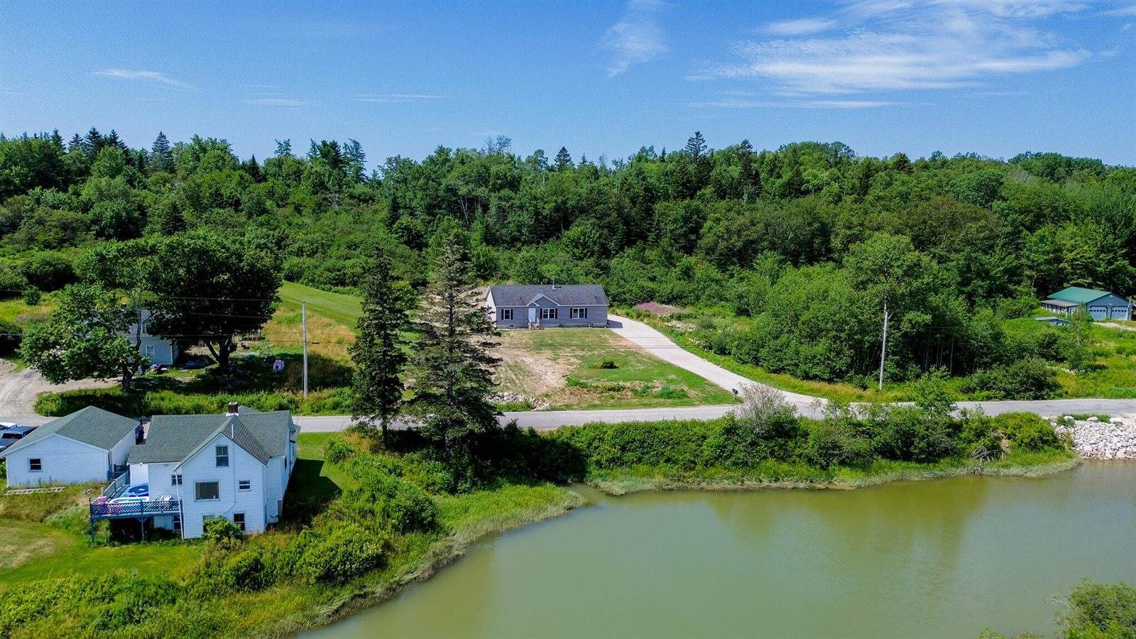 4 Hooper Lane, Machias, ME 04654