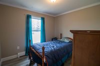 4 Hooper Lane, Machias, ME 04654