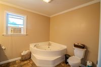 4 Hooper Lane, Machias, ME 04654