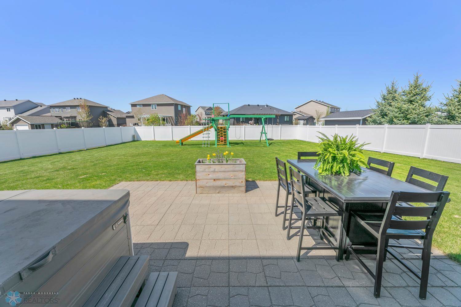 2842 McLeod Drive East, West Fargo, ND 58078