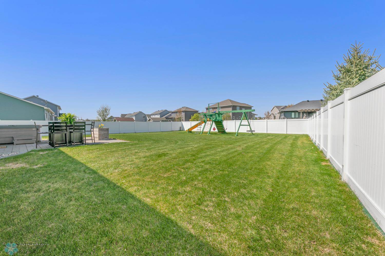 2842 McLeod Drive East, West Fargo, ND 58078
