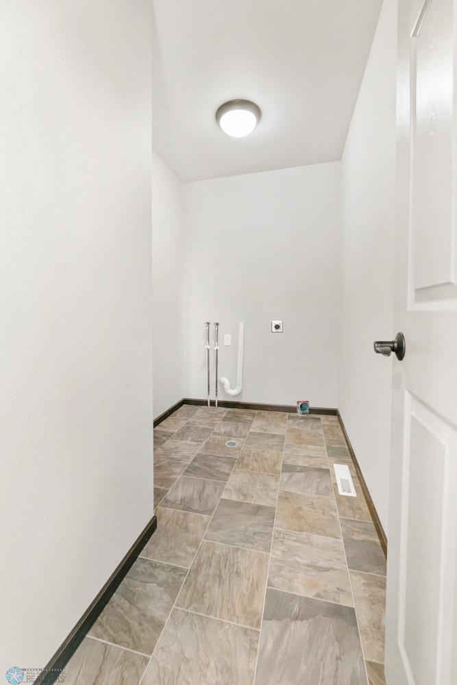 2842 McLeod Drive East, West Fargo, ND 58078