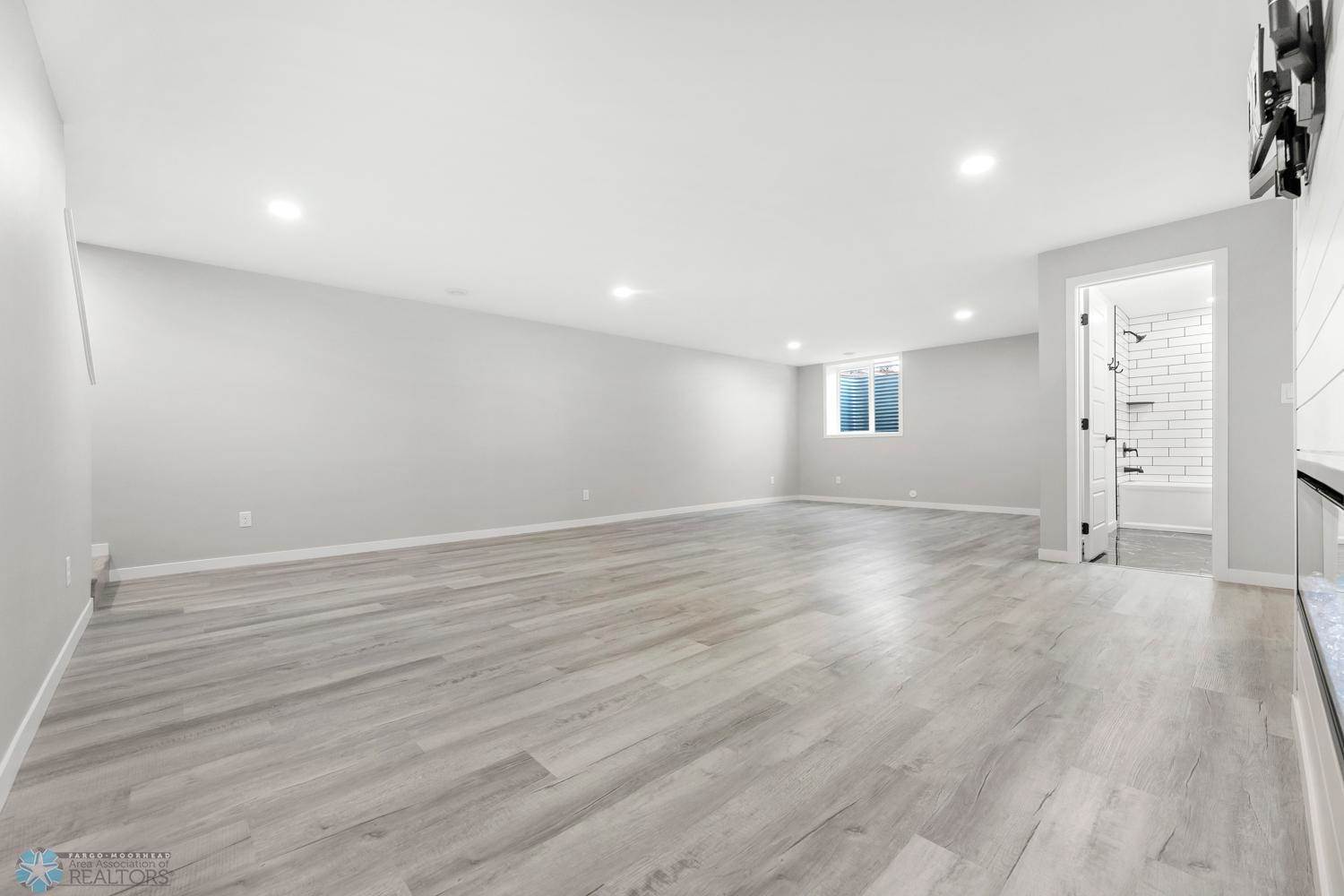 2842 McLeod Drive East, West Fargo, ND 58078