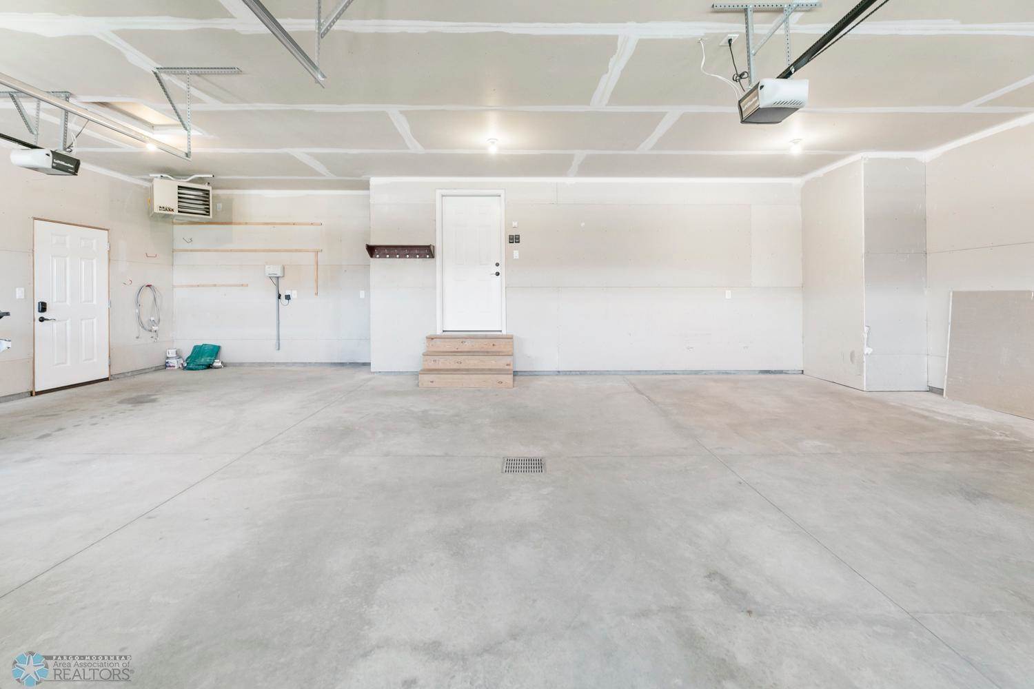 2842 McLeod Drive East, West Fargo, ND 58078