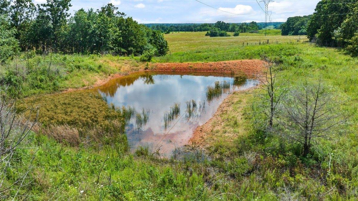 20684 Leonard Ranch Road, Gravette, AR 72736