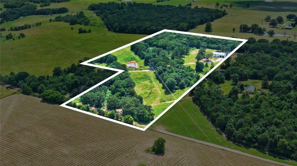 20684 Leonard Ranch Road, Gravette, AR 72736