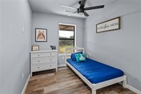 20684 Leonard Ranch Road, Gravette, AR 72736