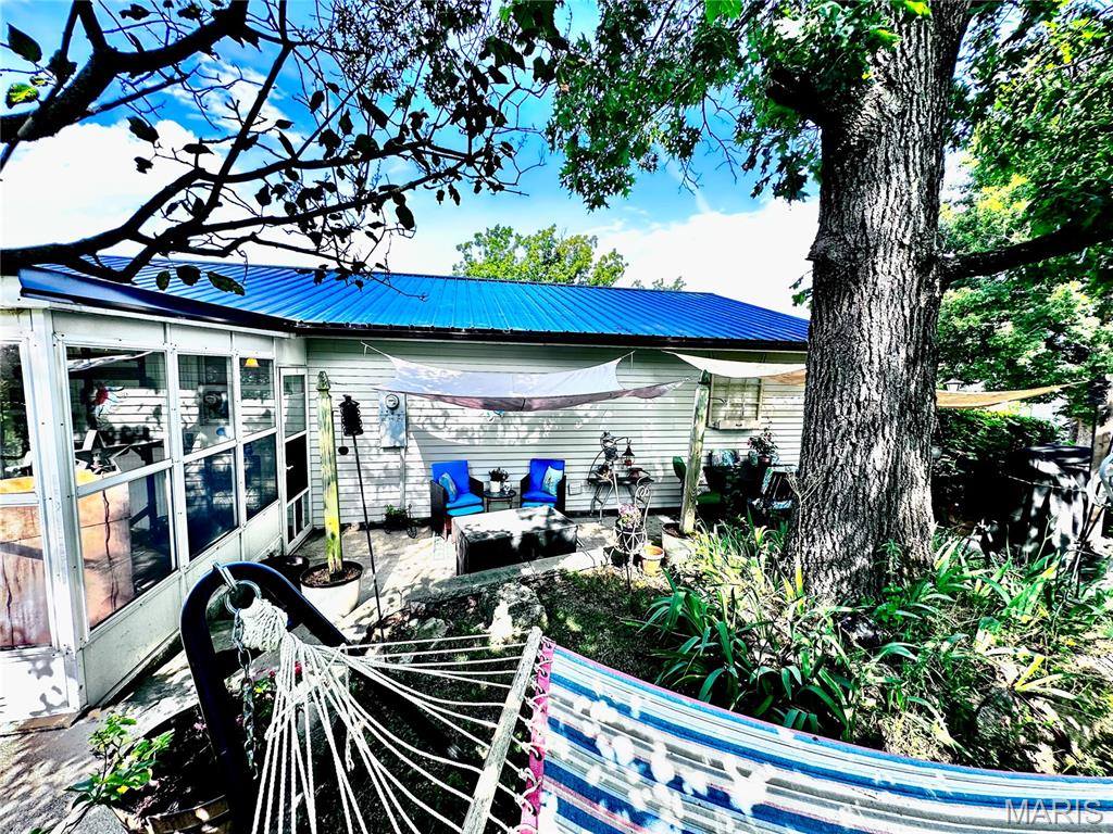 14490 Hilltop Road, Saint Robert, MO 65584