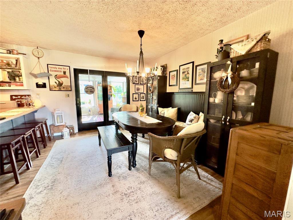 14490 Hilltop Road, Saint Robert, MO 65584