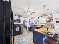 14490 Hilltop Road, Saint Robert, MO 65584