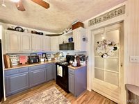 14490 Hilltop Road, Saint Robert, MO 65584