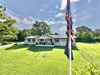 14490 Hilltop Road, Saint Robert, MO 65584
