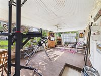 14490 Hilltop Road, Saint Robert, MO 65584