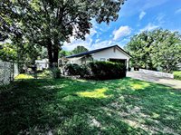 14490 Hilltop Road, Saint Robert, MO 65584