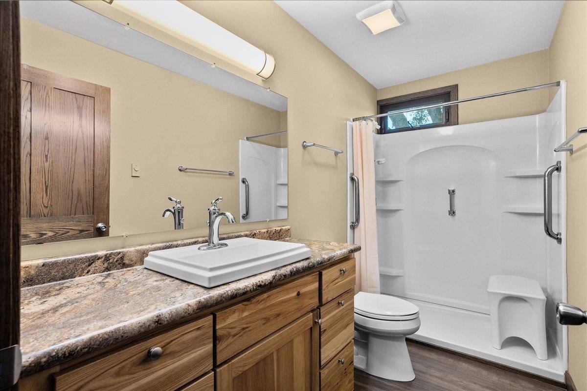 900 Sawyer Drive, Marshfield, WI 54449