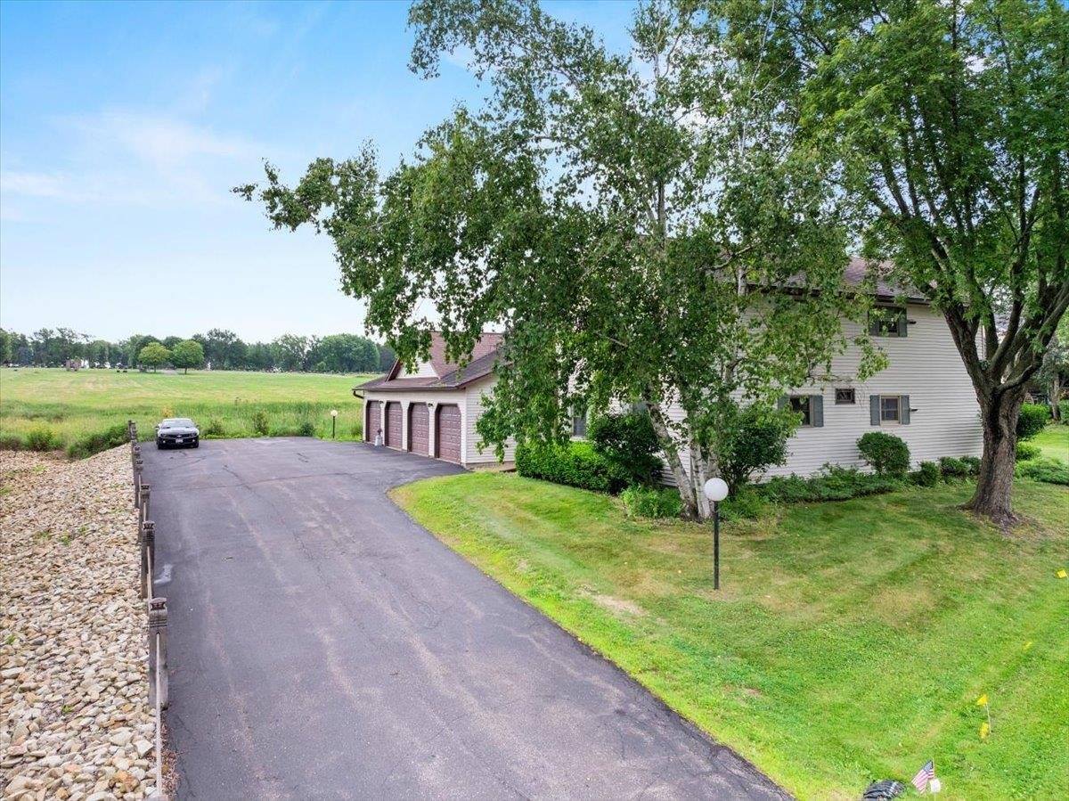 900 Sawyer Drive, Marshfield, WI 54449