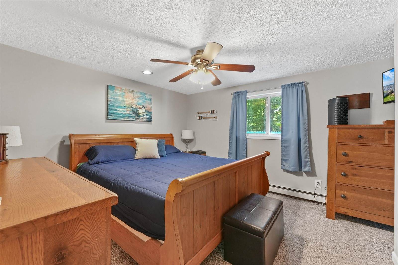 105 Mallard Avenue, Houghton Lake, MI 48629