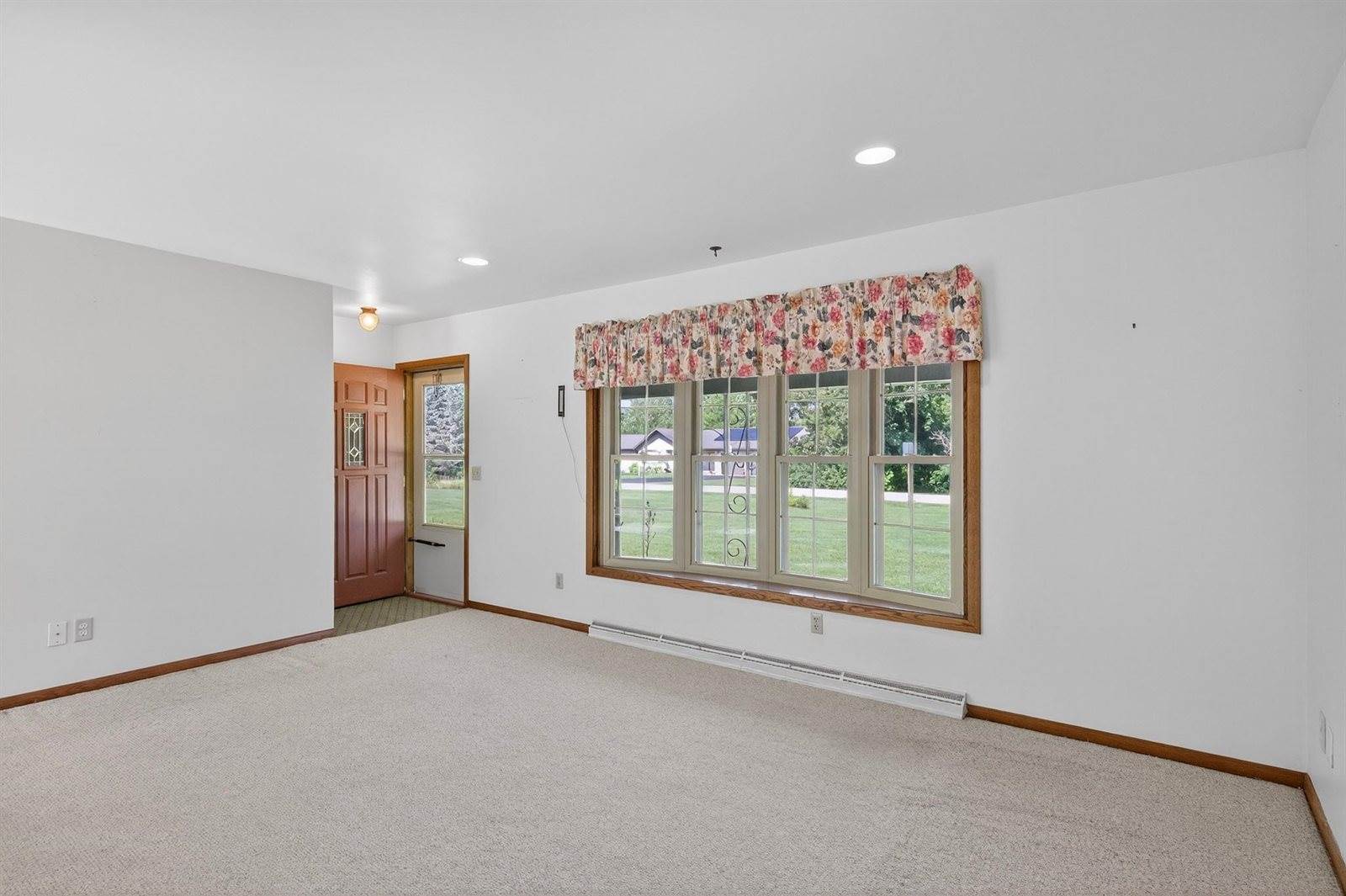 2530 Mecca Drive, Plover, WI 54467