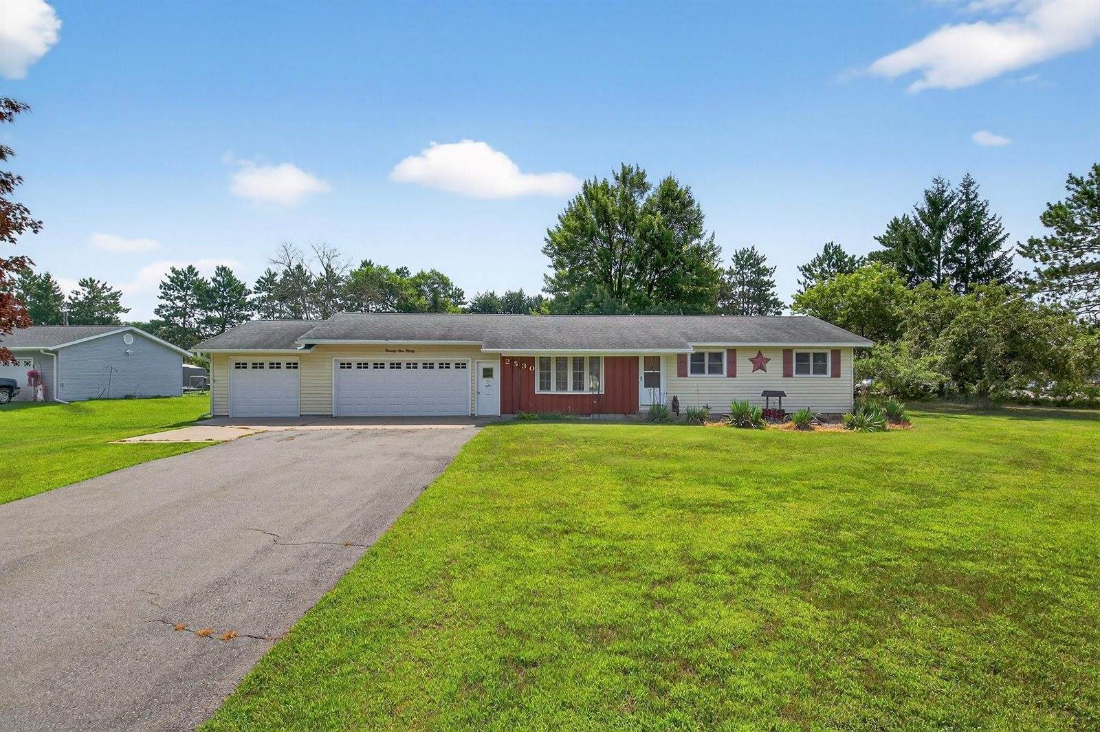 2530 Mecca Drive, Plover, WI 54467