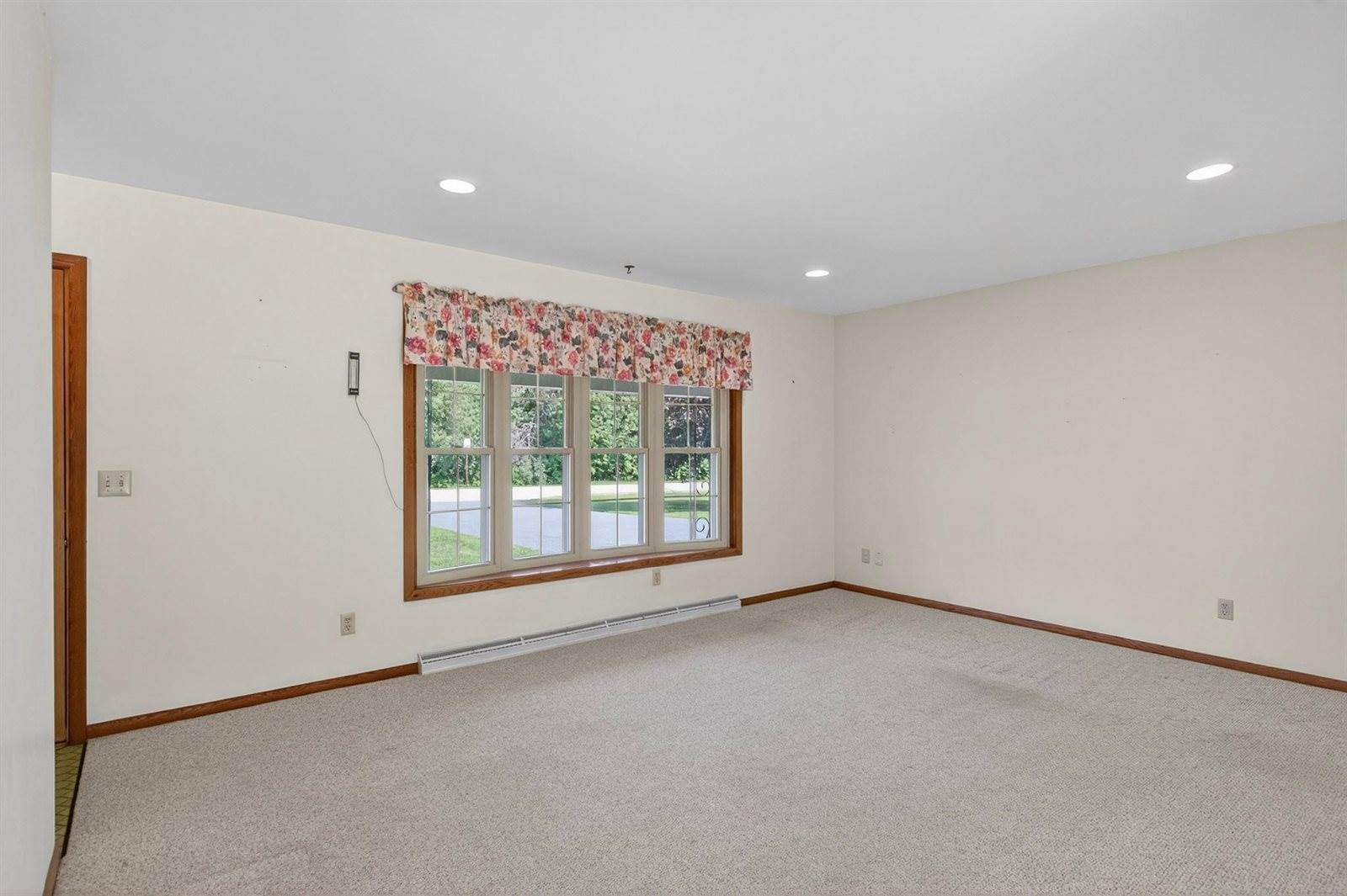 2530 Mecca Drive, Plover, WI 54467