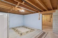 2530 Mecca Drive, Plover, WI 54467