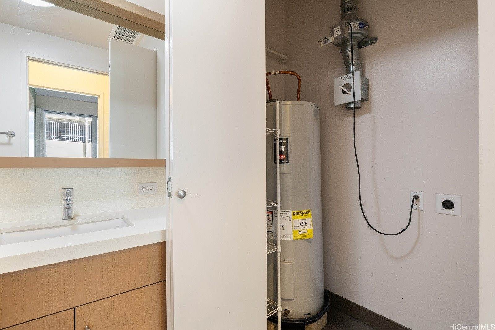 7000 Hawaii Kai Drive, Honolulu, HI 96825