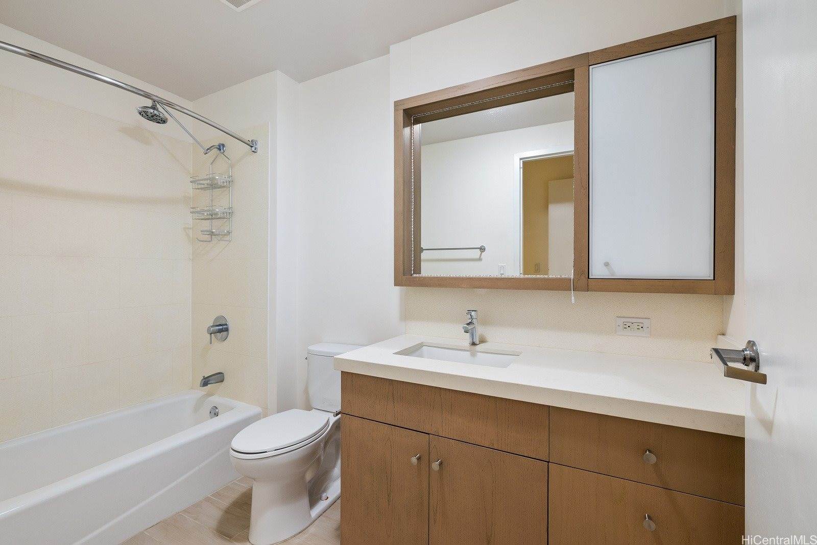 7000 Hawaii Kai Drive, Honolulu, HI 96825