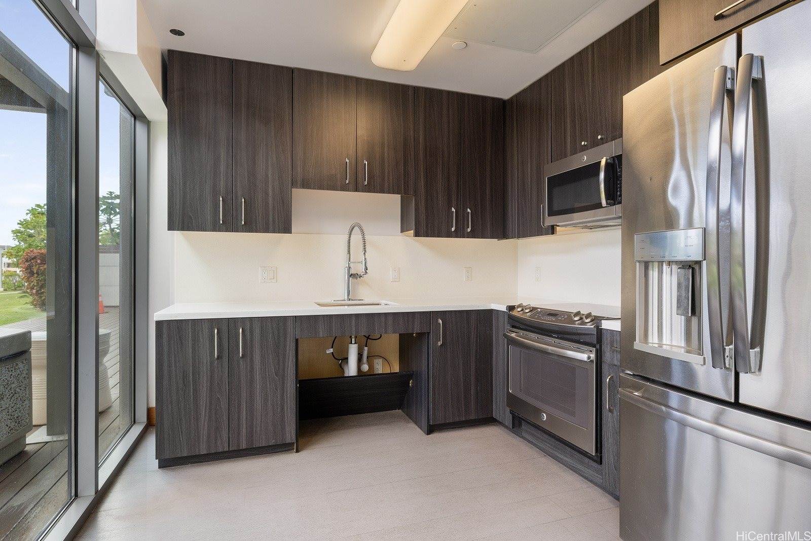 7000 Hawaii Kai Drive, Honolulu, HI 96825