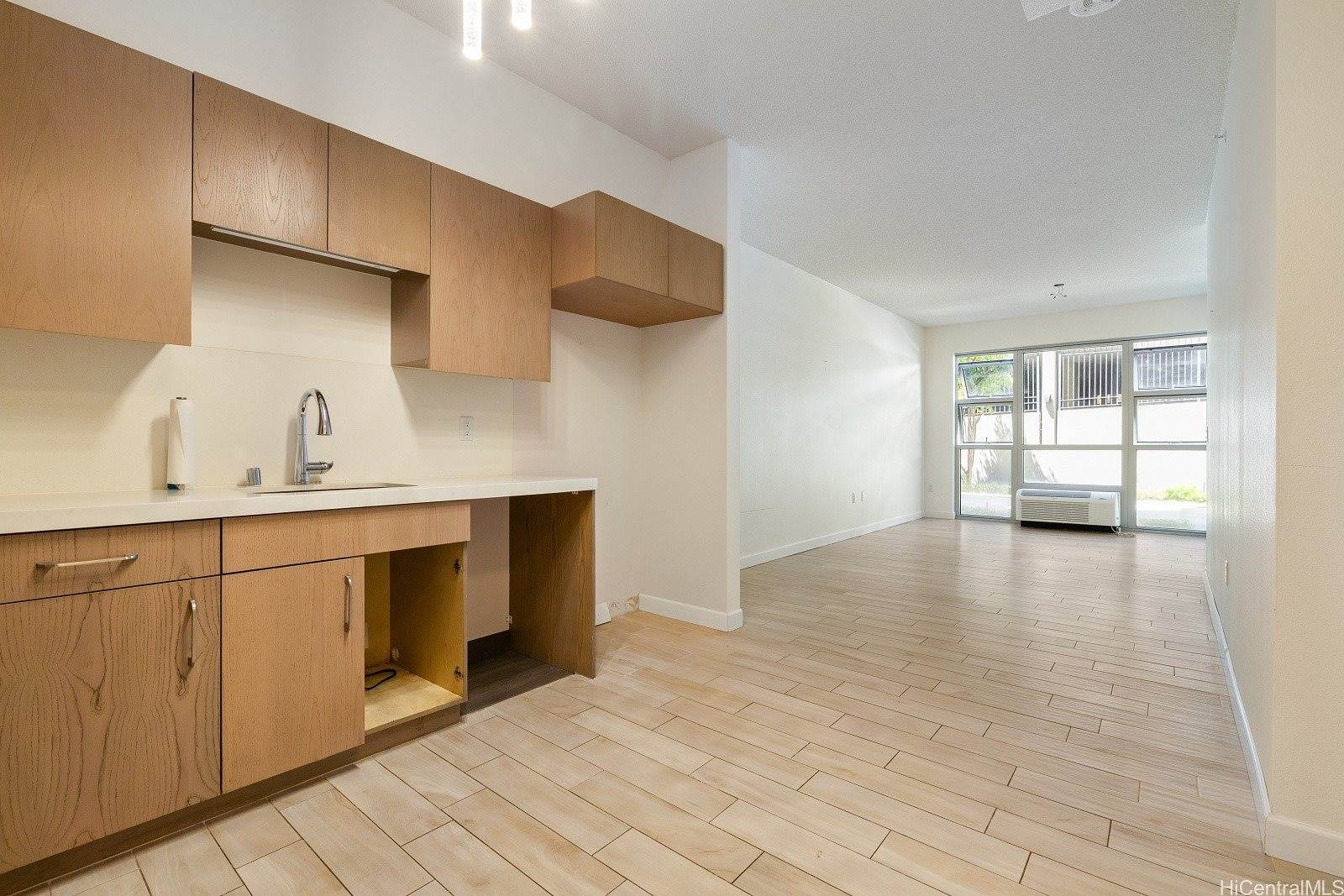 7000 Hawaii Kai Drive, Honolulu, HI 96825