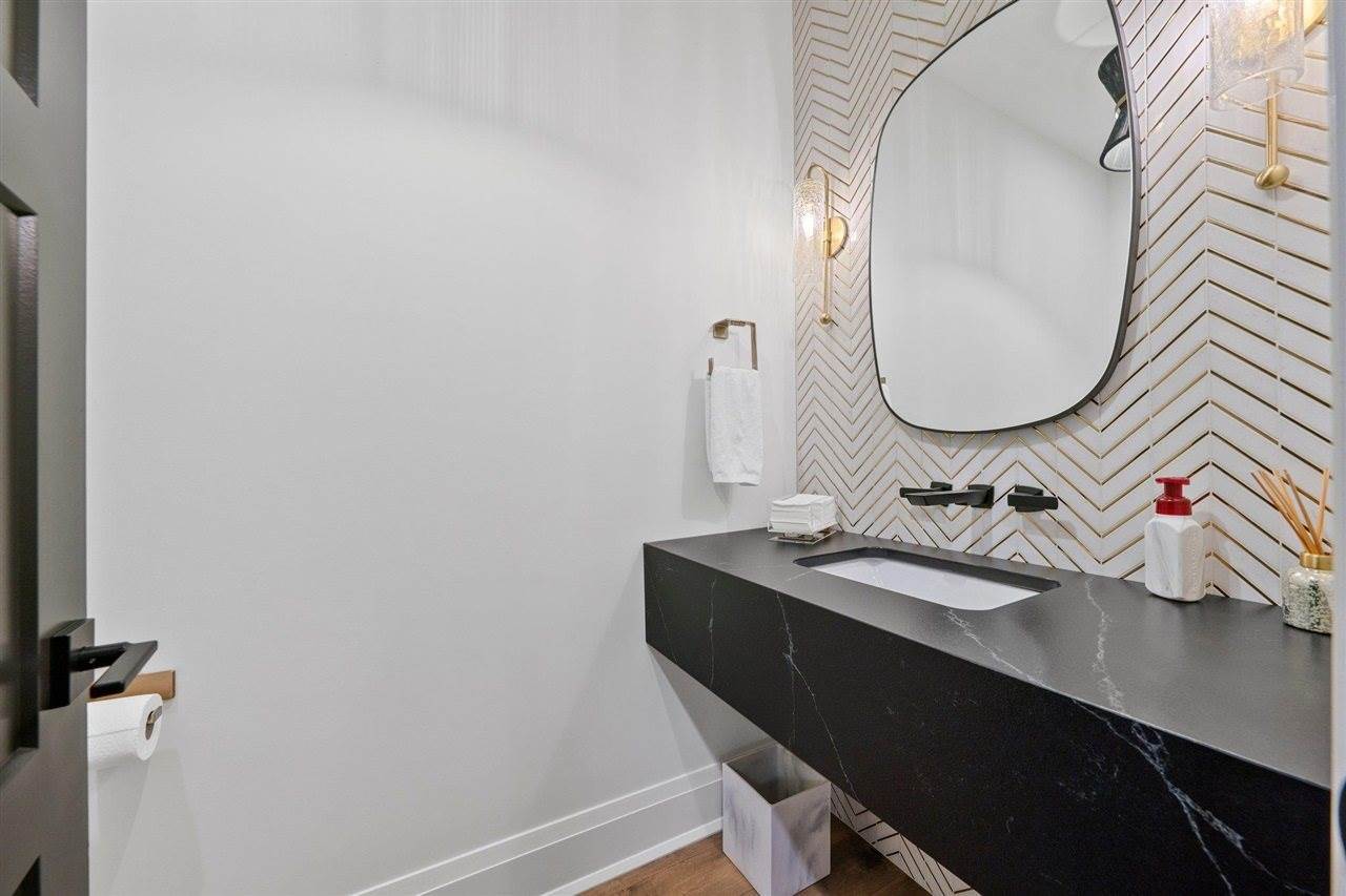 7185 Clover Hill Street, Bowling Green, KY 42103