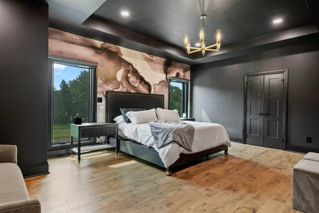 7185 Clover Hill Street, Bowling Green, KY 42103