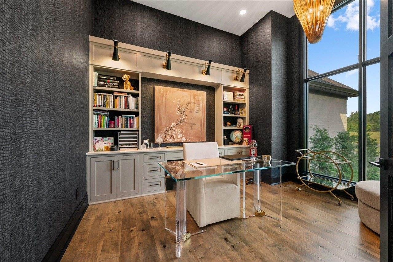 7185 Clover Hill Street, Bowling Green, KY 42103