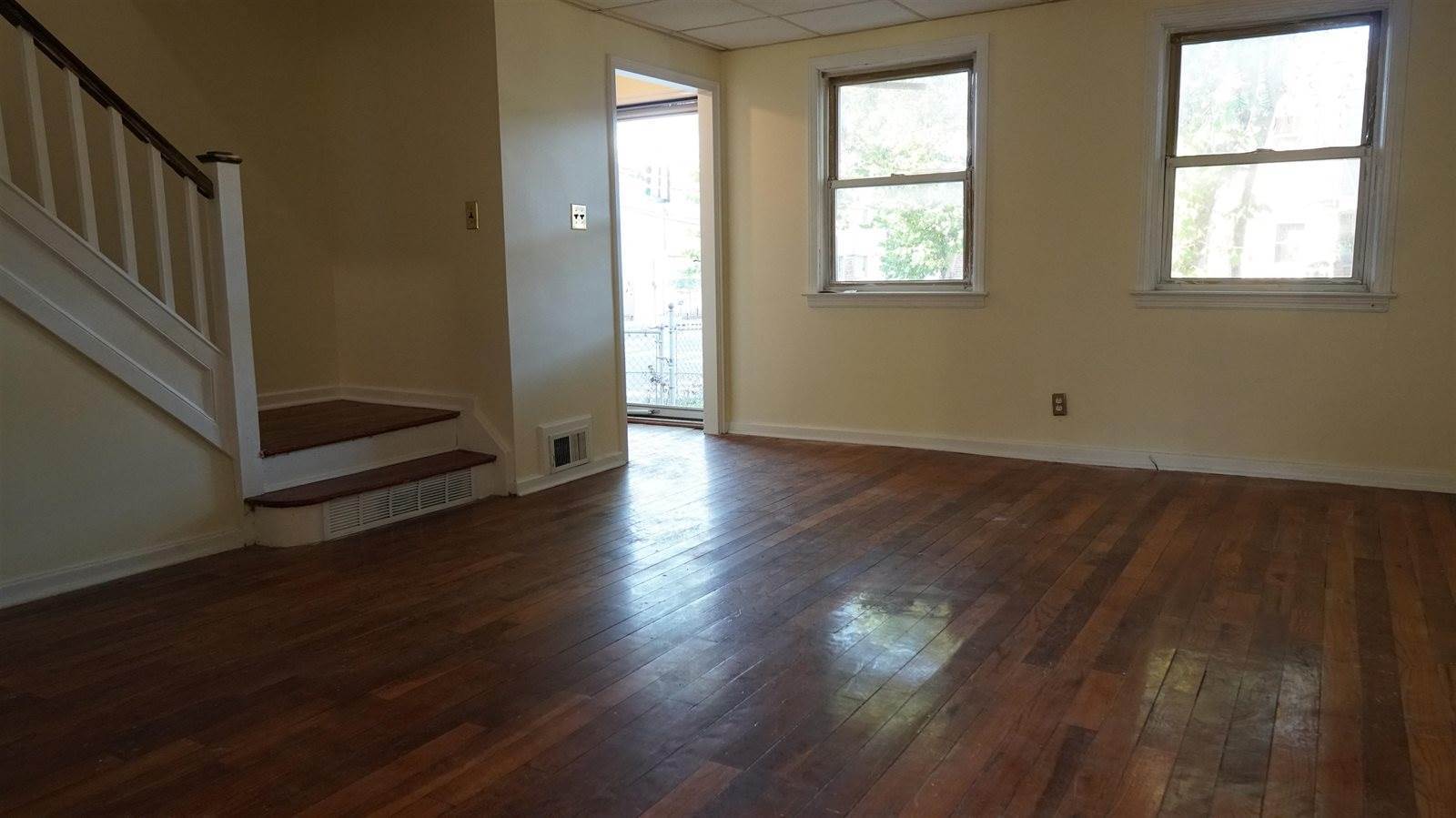 339 Stevens Ave, JC, West Bergen, NJ 07305