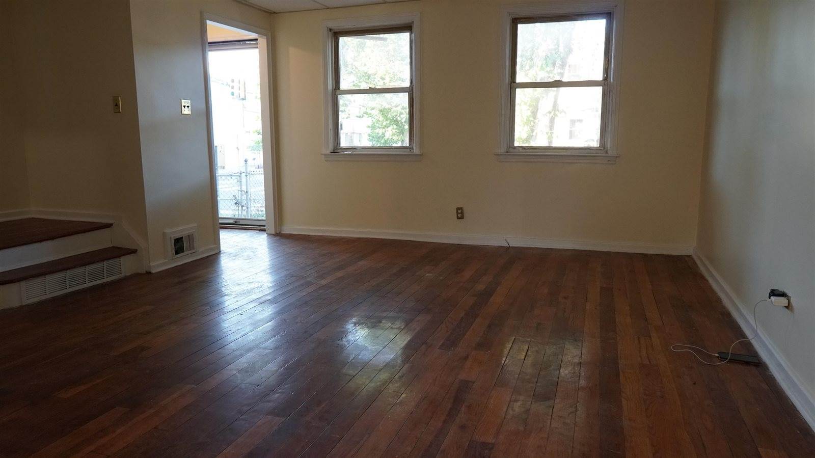 339 Stevens Ave, JC, West Bergen, NJ 07305